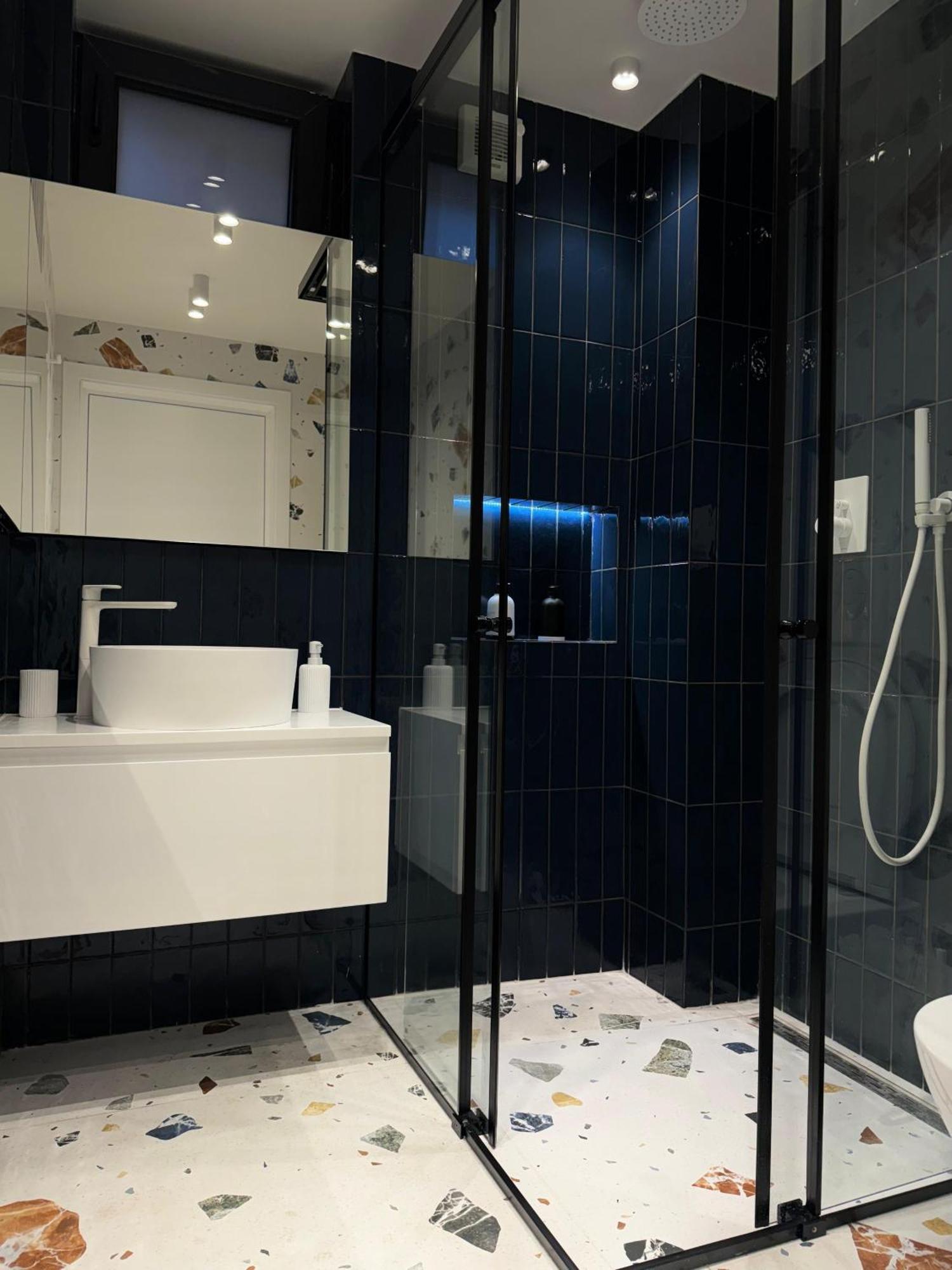 Incasso City Center Apartment Tirana Bagian luar foto