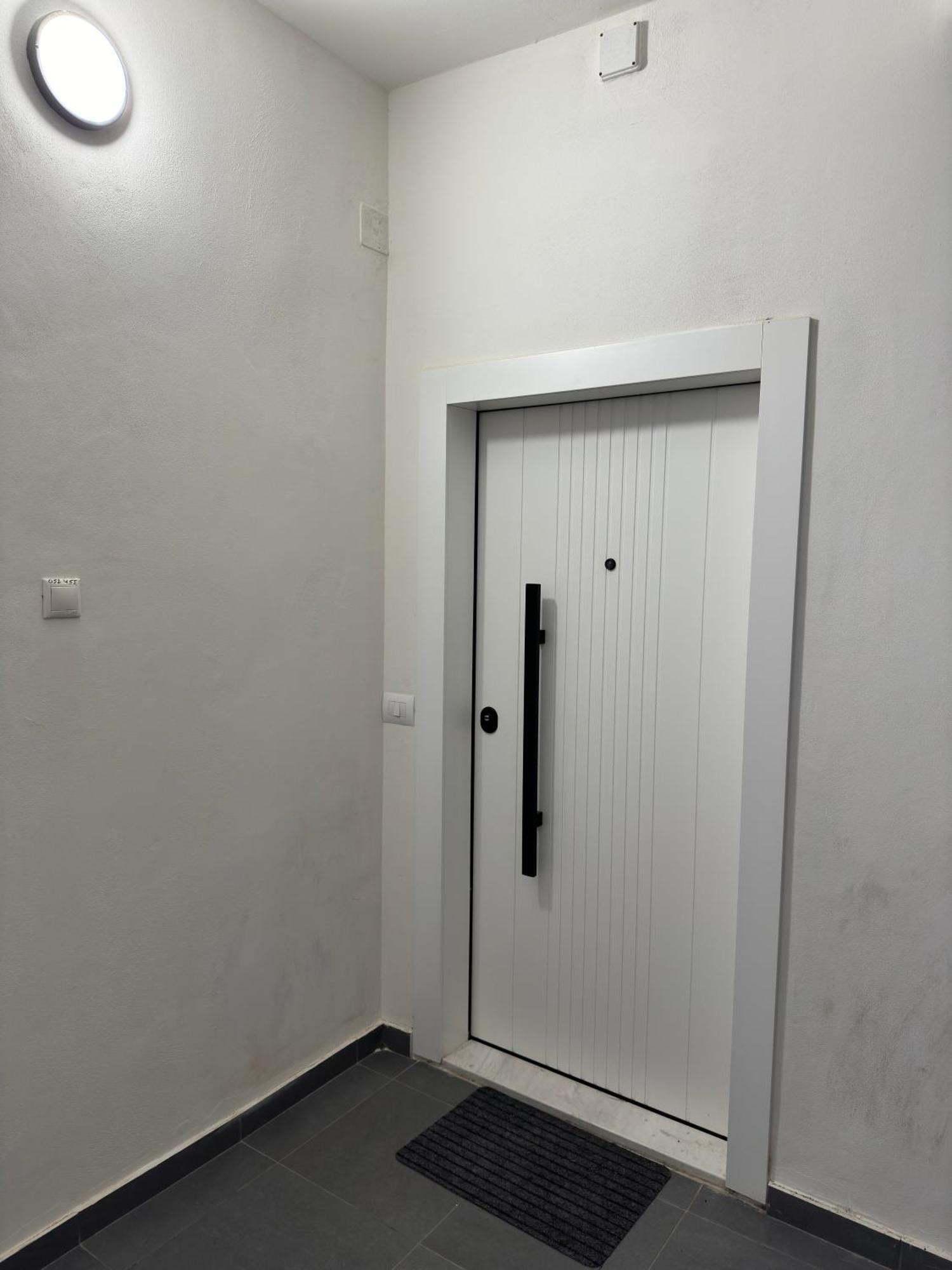 Incasso City Center Apartment Tirana Bagian luar foto